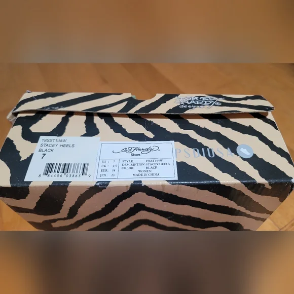 Ed Hardy "Stacey" Black High Heel Peep Toe Shoes - Picture 11 of 12